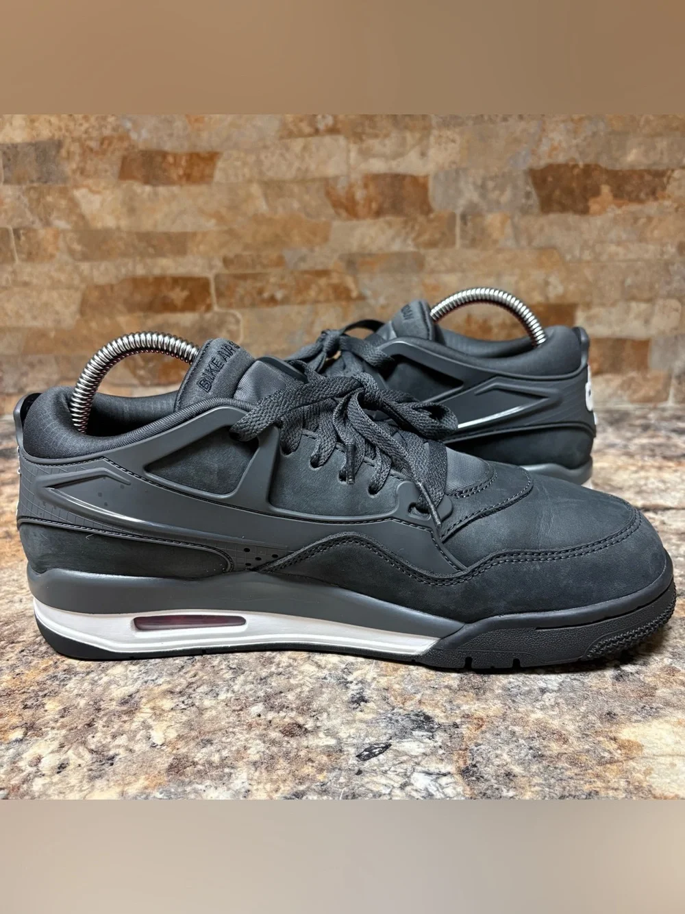 Jordan air rm